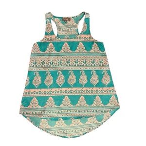 Umgee High low Tank Top/shirt Size Medium